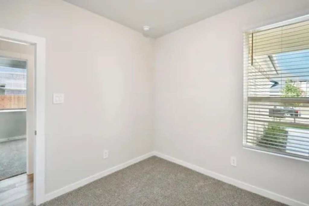 9450 Herons Preserve - Photo 36
