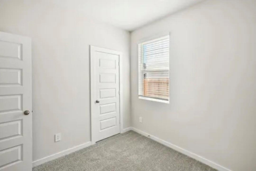 9450 Herons Preserve - Photo 33