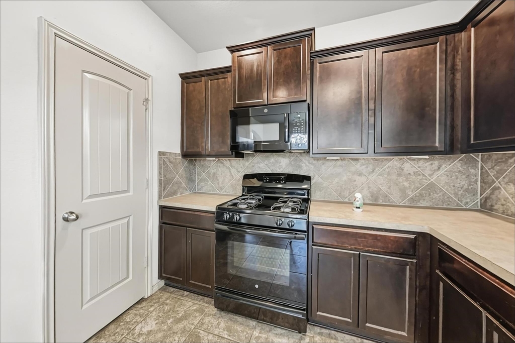2201 Jefferson Crossing Drive - Photo 1