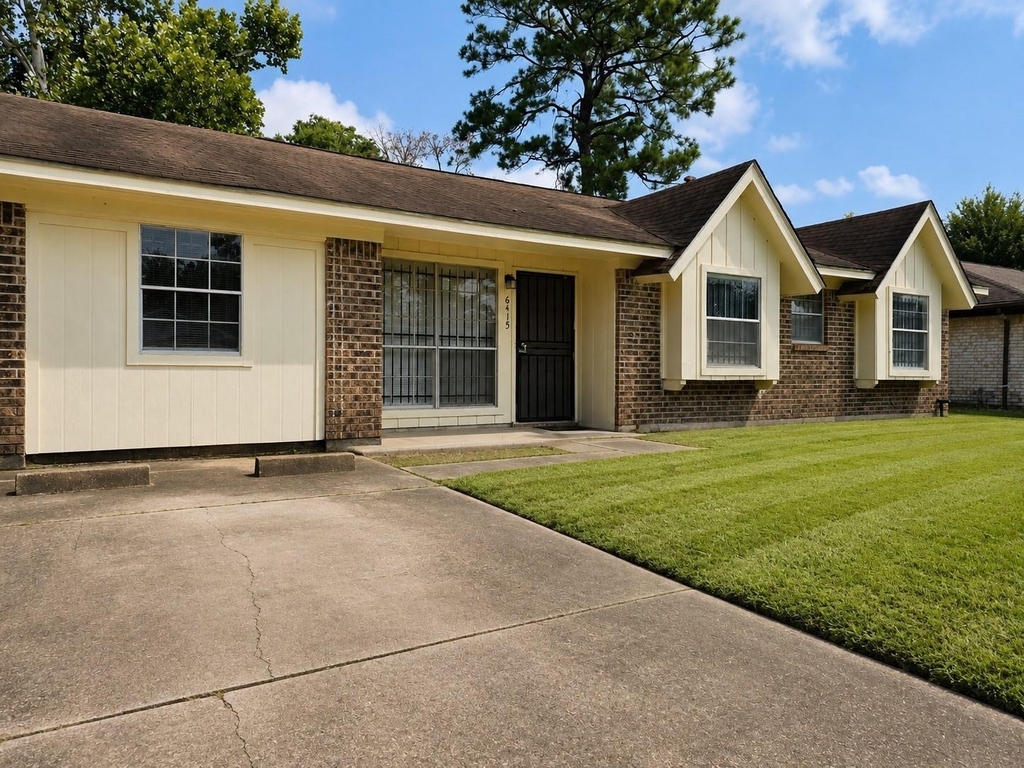 6415 Heath Street - Photo 1