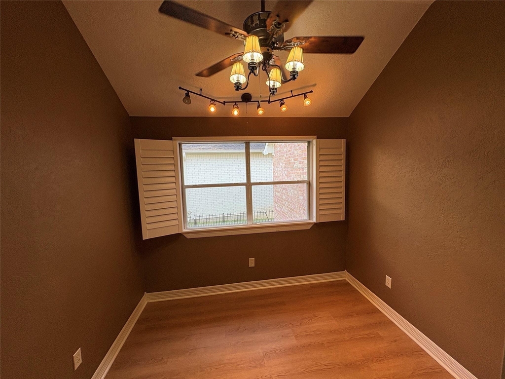 3618 Country Club Boulevard - Photo 11