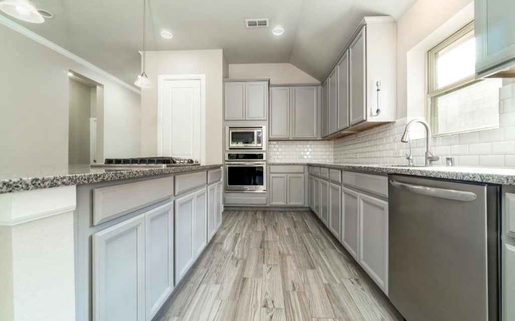 9615 Spring Court - Photo 5