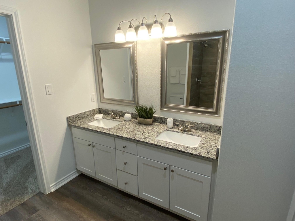 24029 Wildwood - Photo 13