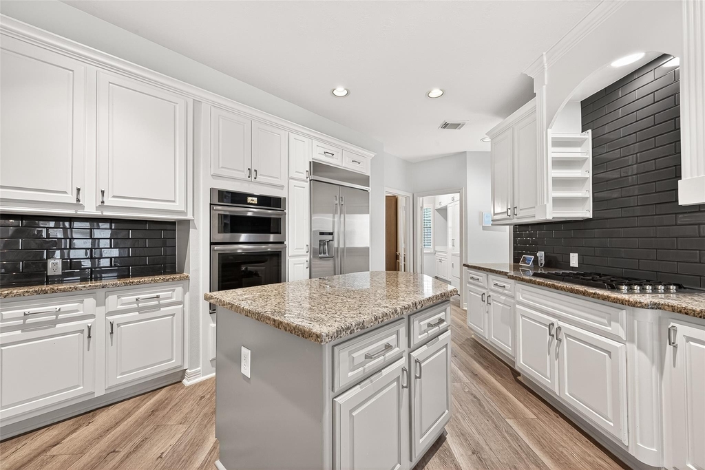 3510 Artesian Springs Court - Photo 17
