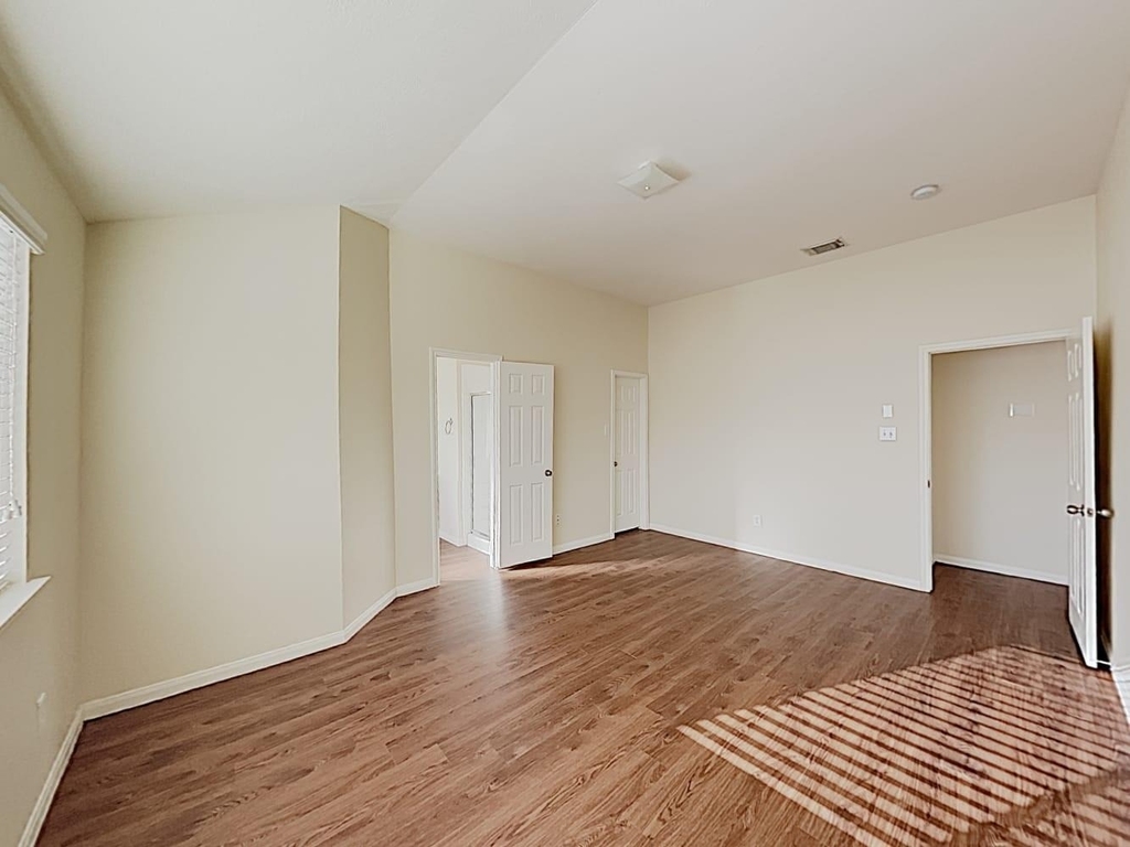 6002 Deep South Drive - Photo 6
