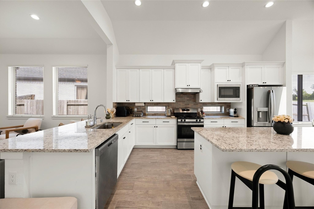 10722 Hidden Rock Drive - Photo 2