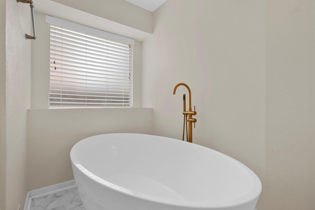 1431 N Medio River Circle - Photo 14