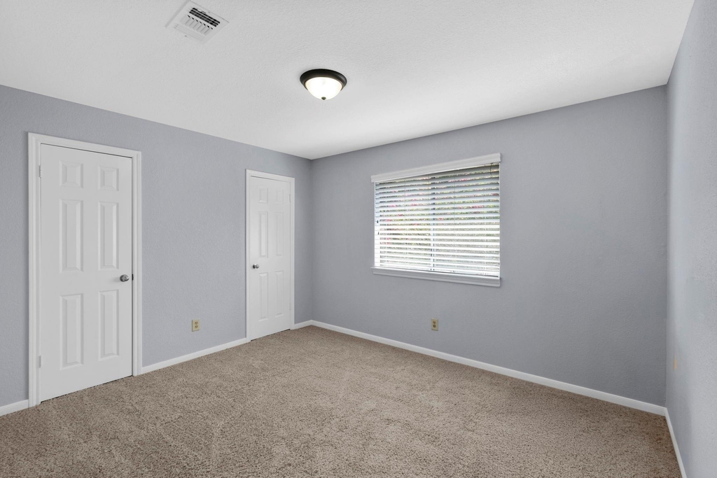 1431 N Medio River Circle - Photo 19