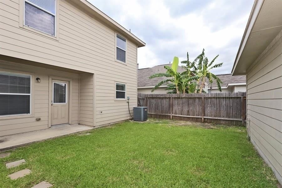 6348 Austinville Drive - Photo 13
