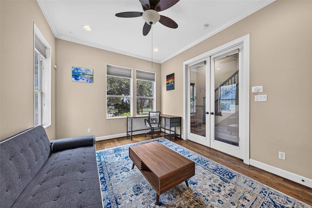 128 Drew Street - Photo 8