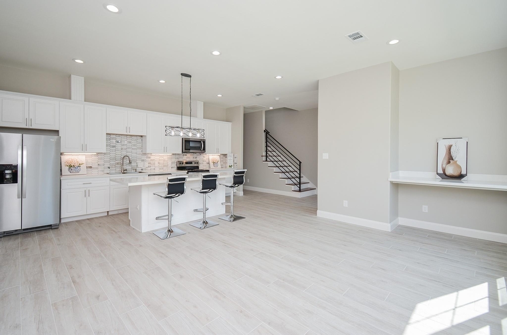 147 S 66 Street - Photo 14