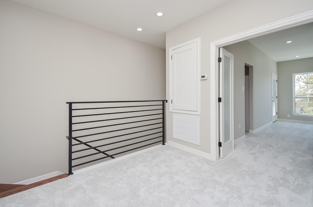 147 S 66 Street - Photo 10