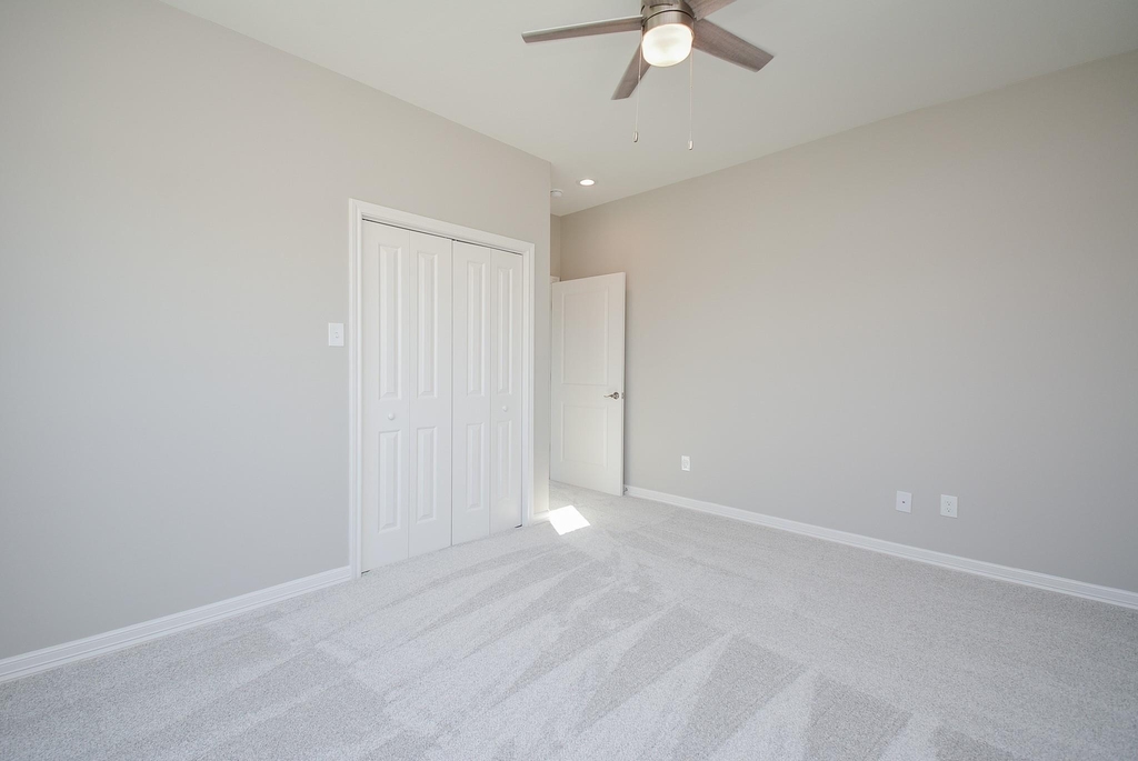 147 S 66 Street - Photo 27