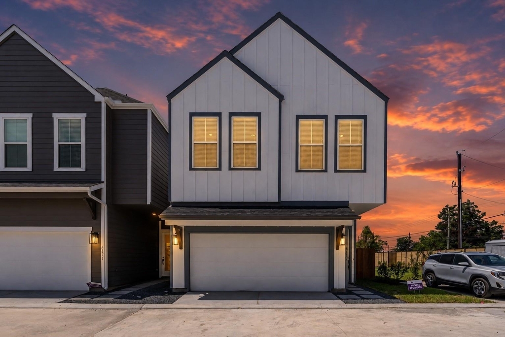 8475 Berry Brush Lane - Photo 0