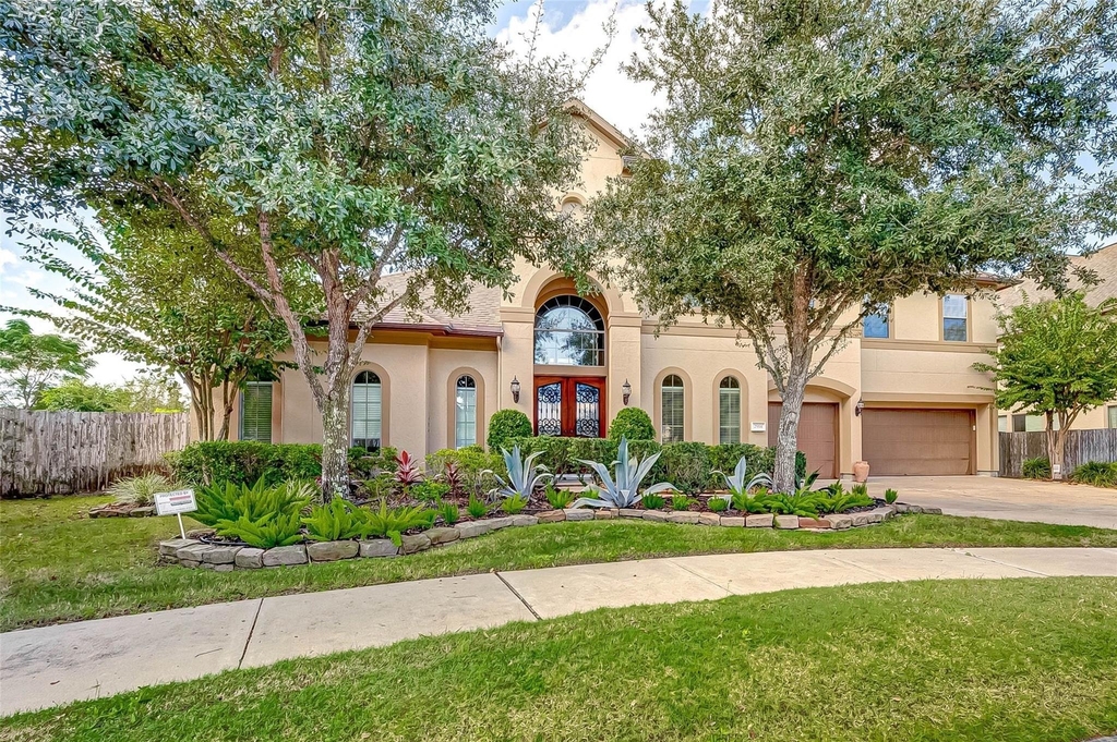 2914 Cotswold Lane - Photo 45