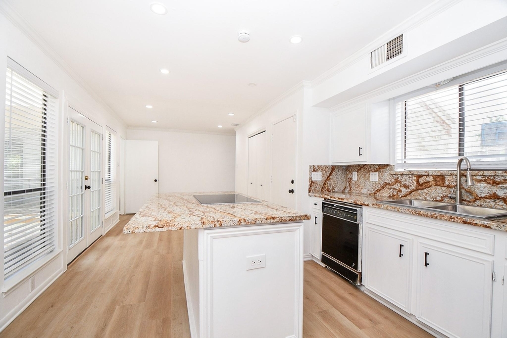 11907 Pepperdine Lane - Photo 13