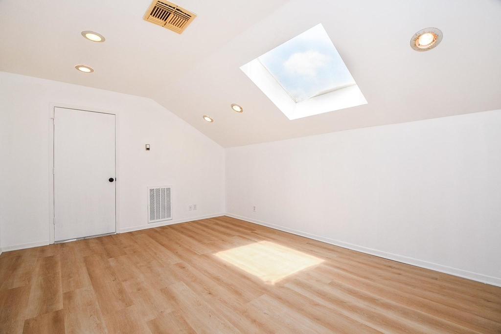 11907 Pepperdine Lane - Photo 14