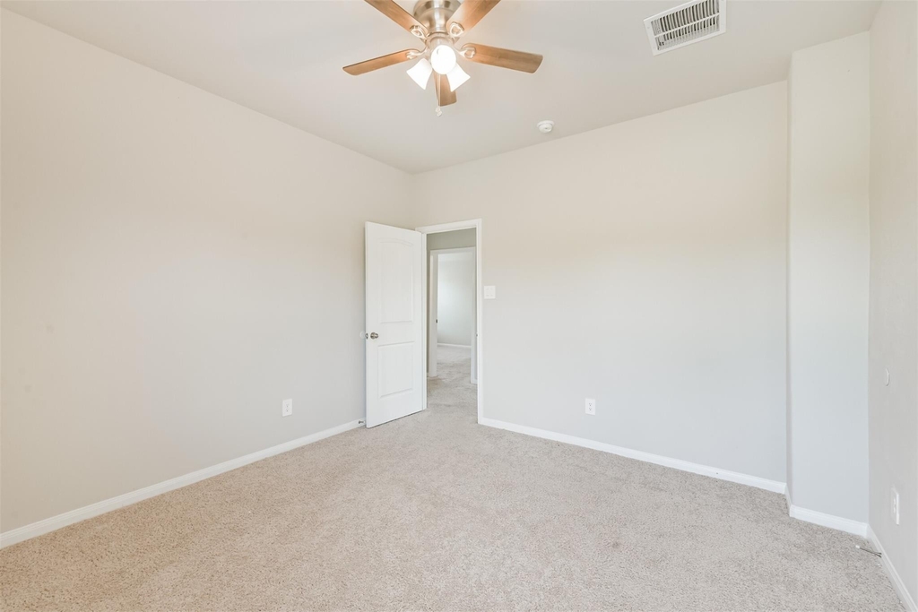 2934 Lawrence Park Court - Photo 27