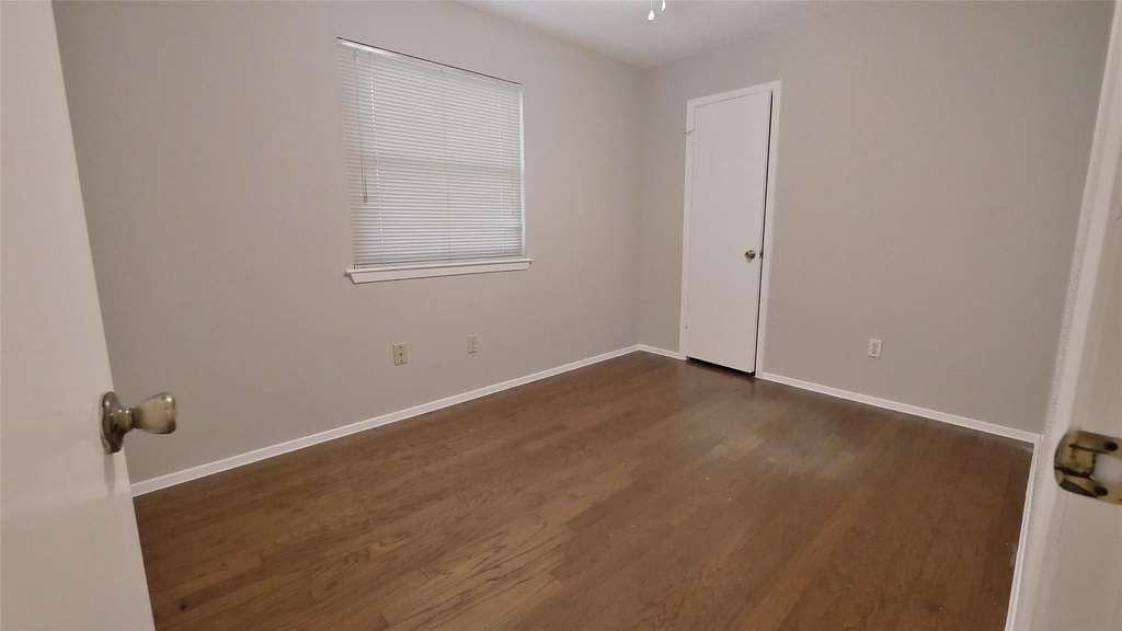 1018 Three Forks - Photo 11