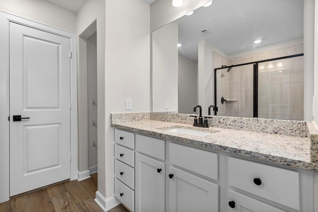 10807 Hickory Lane - Photo 11