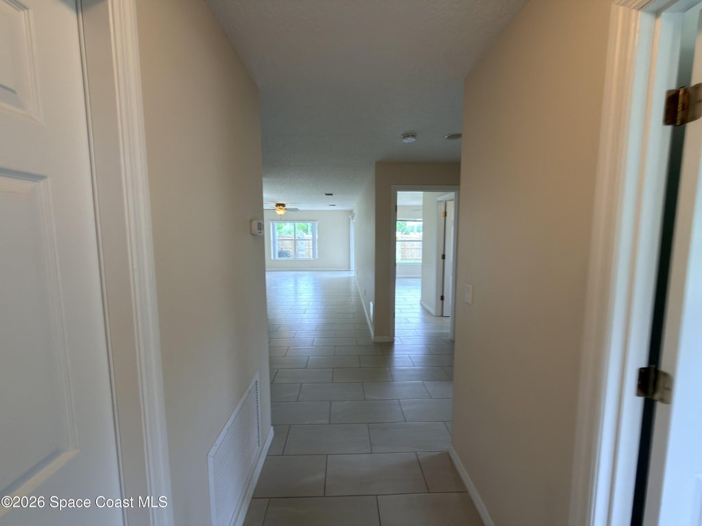 1620 Mason Terrace - Photo 5