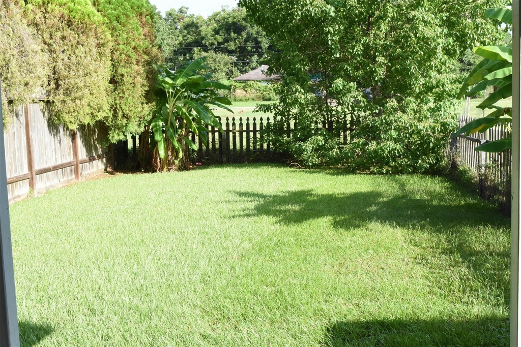 518 Moore Street - Photo 17