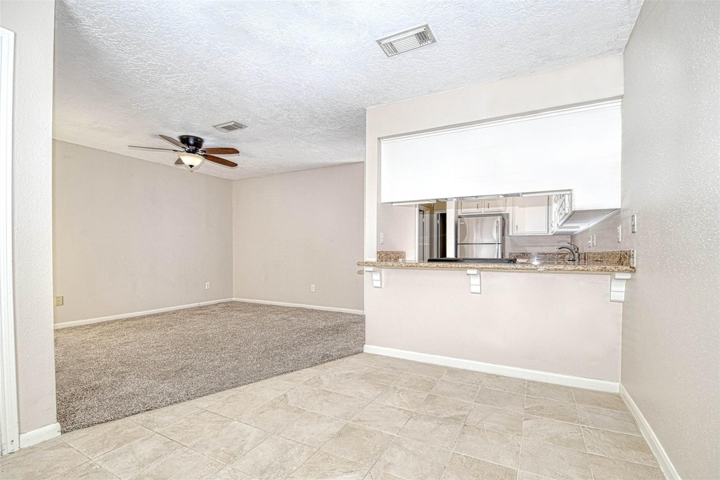 518 Moore Street - Photo 7