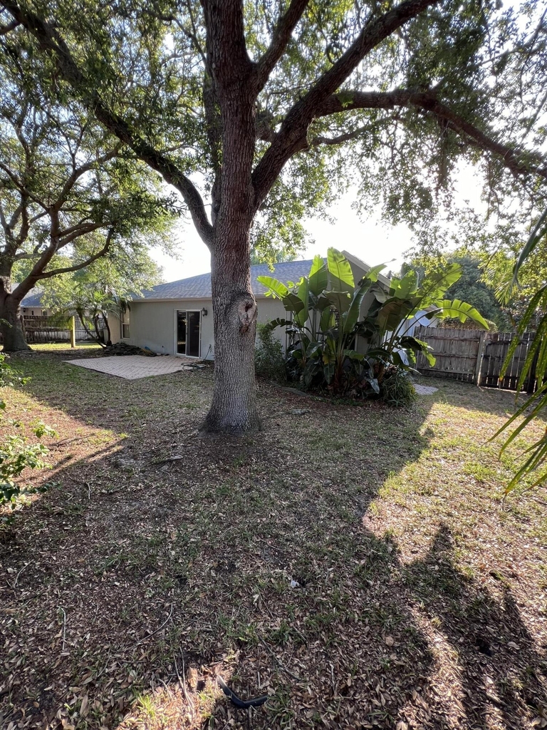 830 Laurel Drive - Photo 13