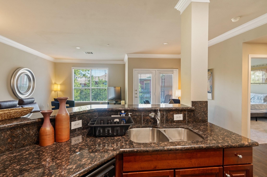 2400 Mccue Road - Photo 12