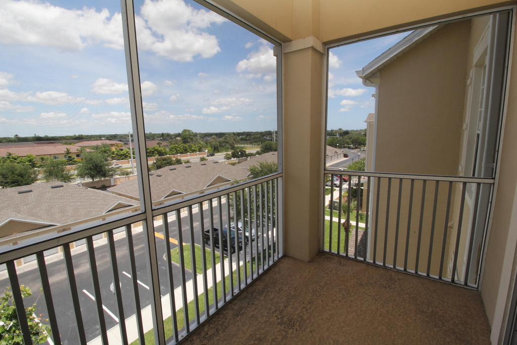 1576 Peregrine Circle - Photo 12