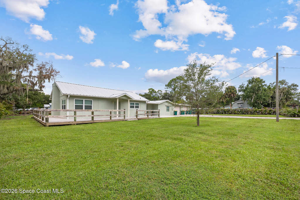 483 Church Street - Photo 2