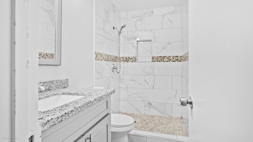 12002 Leitrim Way - Photo 16