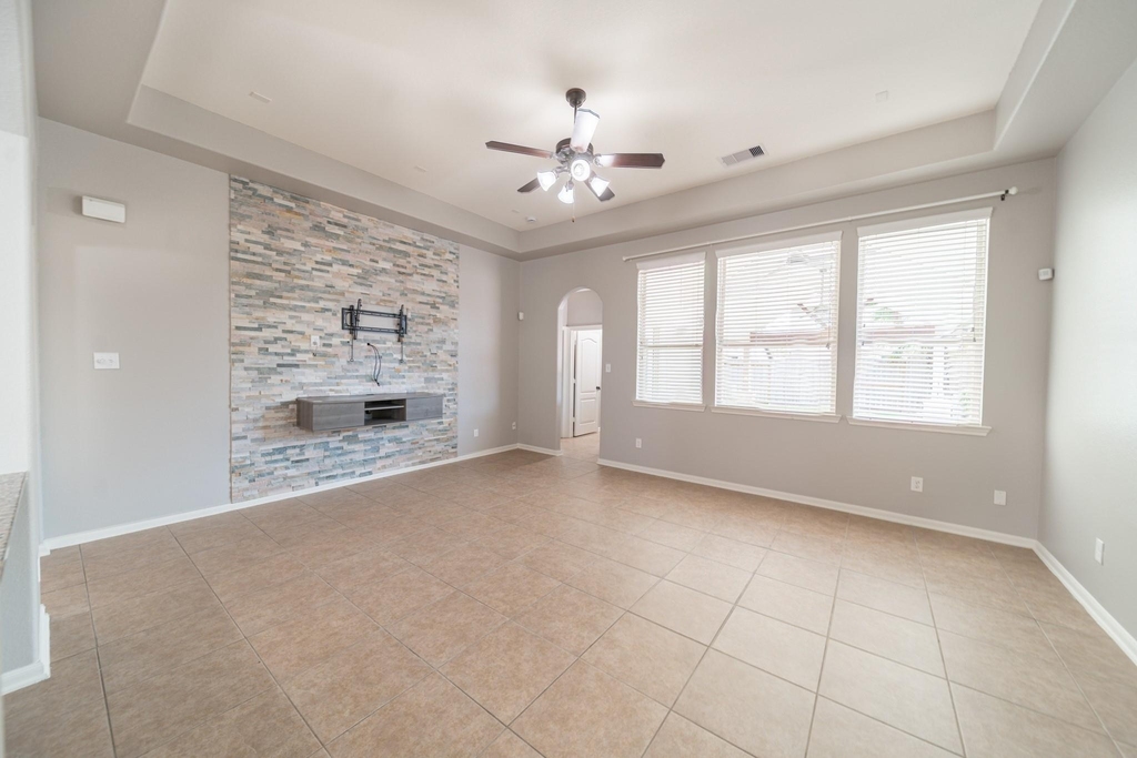 13303 Davenport Hills Lane - Photo 12