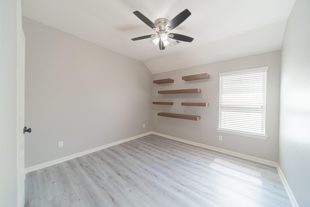 13303 Davenport Hills Lane - Photo 28