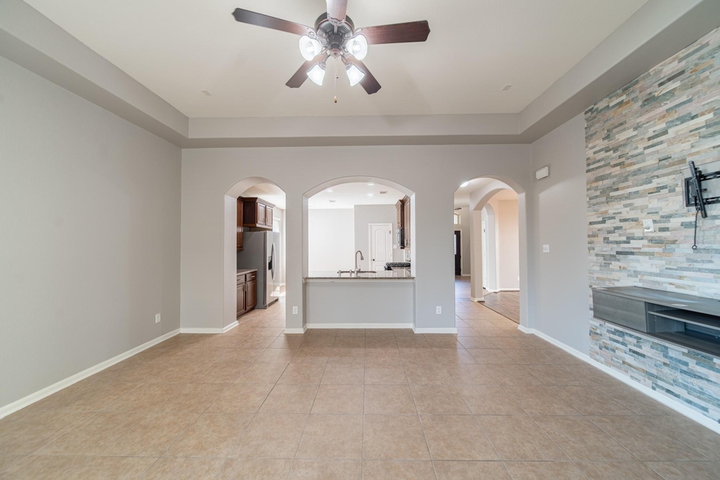 13303 Davenport Hills Lane - Photo 16