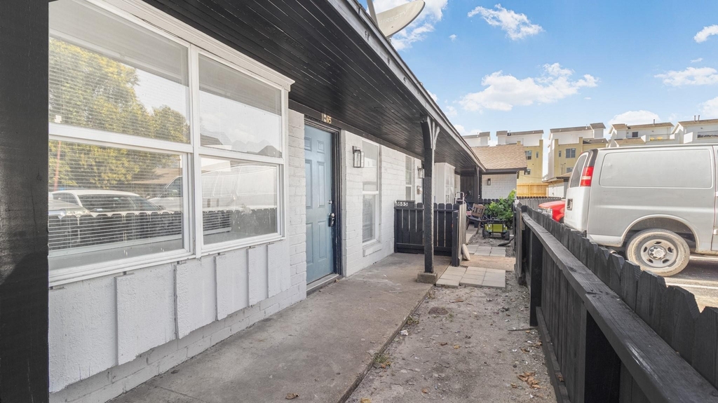 1665 Northwood Street - Photo 1