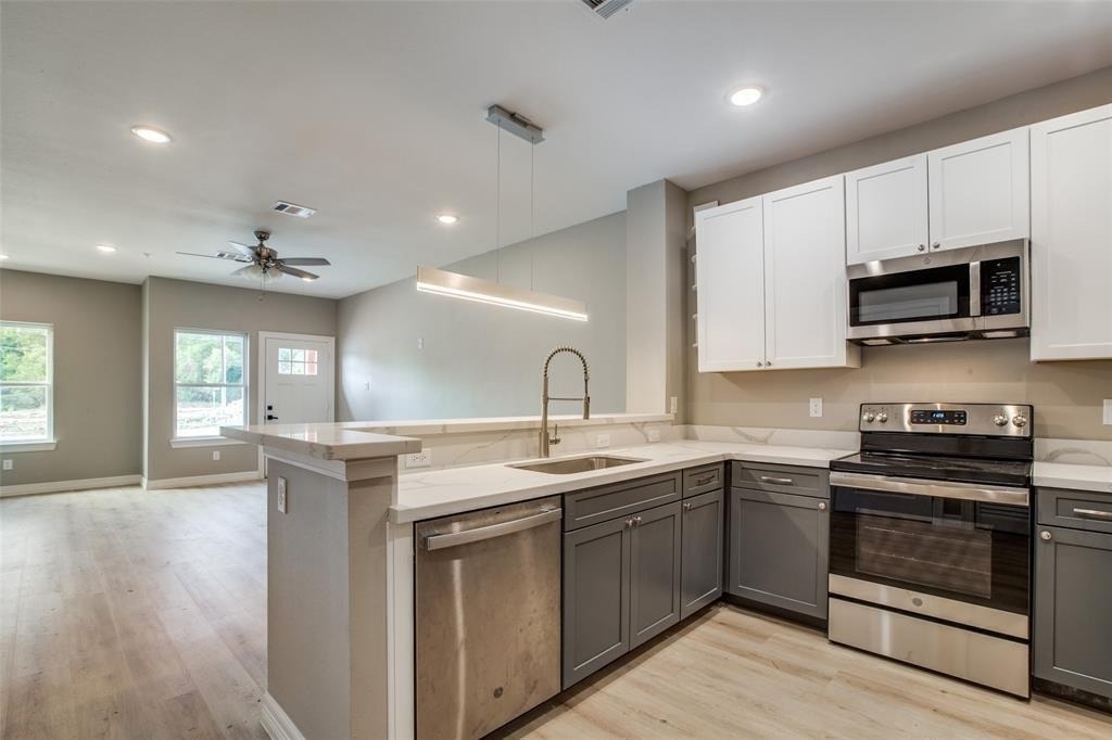 5262 Ella Boulevard - Photo 8