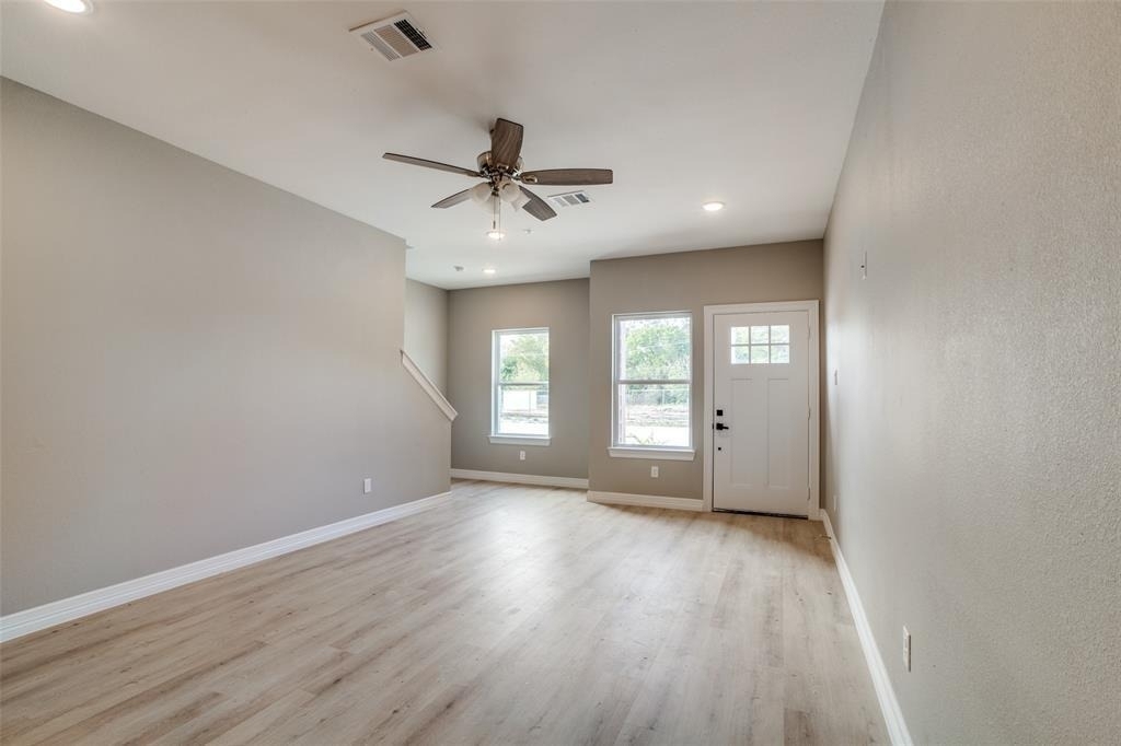 5262 Ella Boulevard - Photo 2