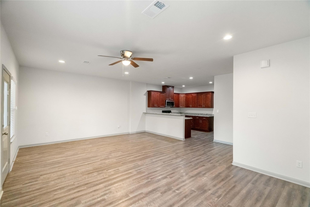 2704 Appian Way - Photo 5