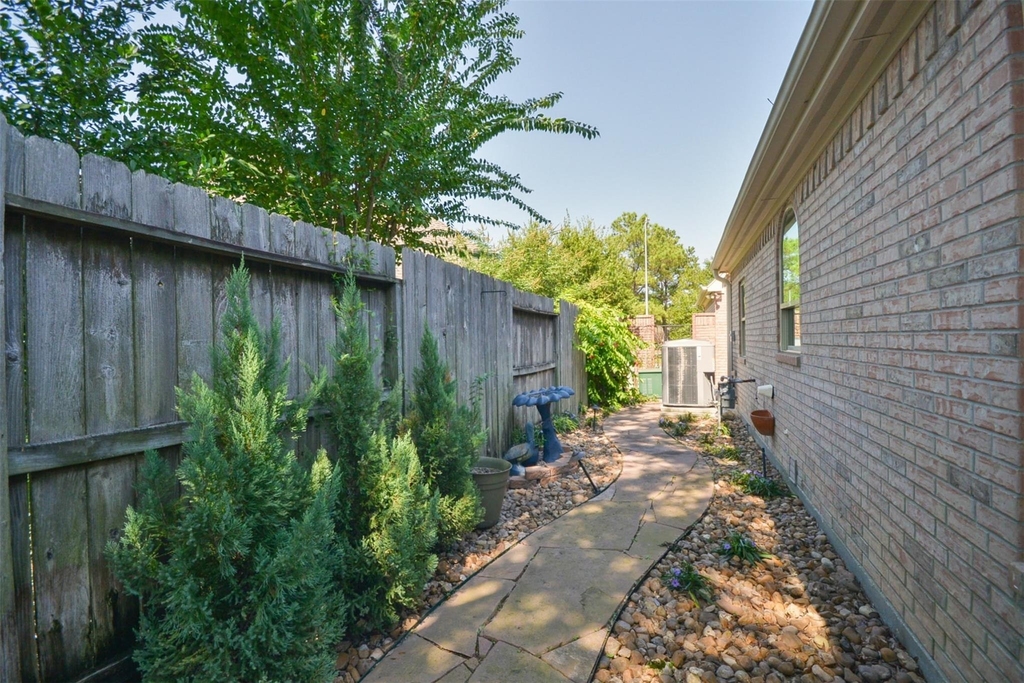 4510 Elmstone Court - Photo 30