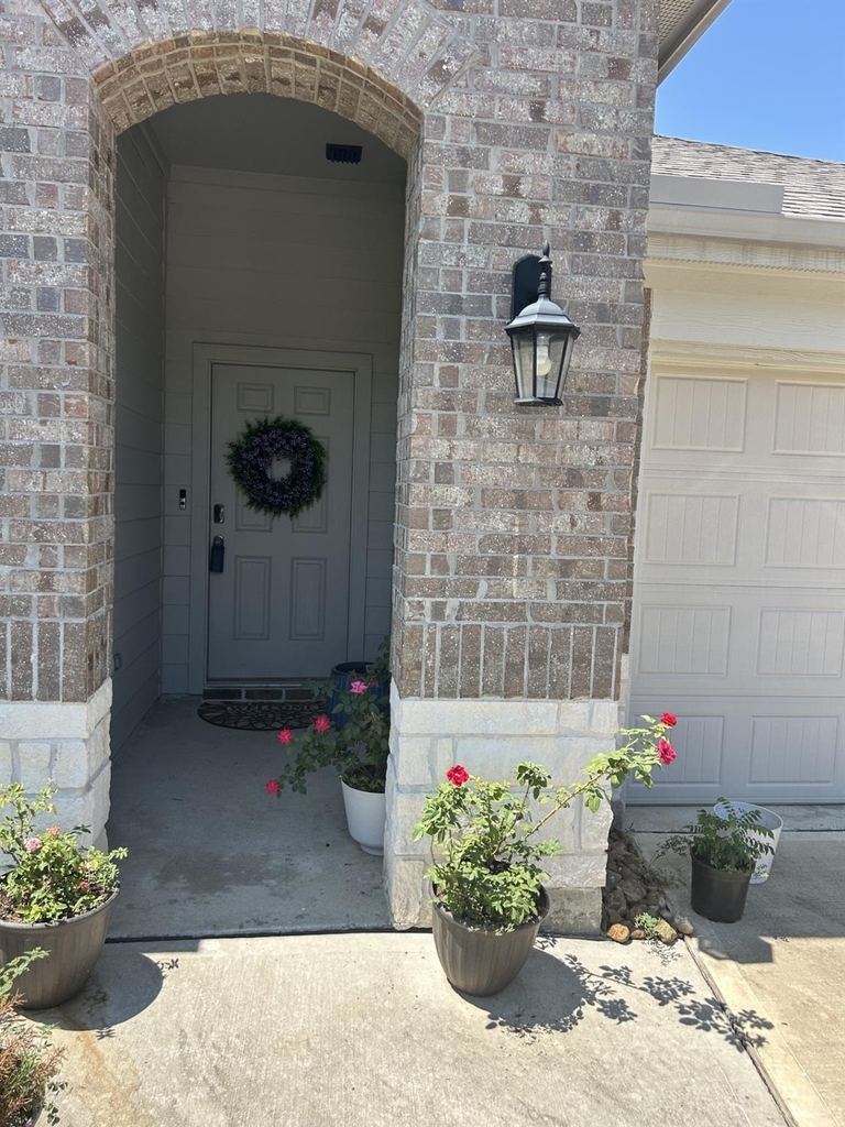 3305 Cold Swan Court - Photo 1