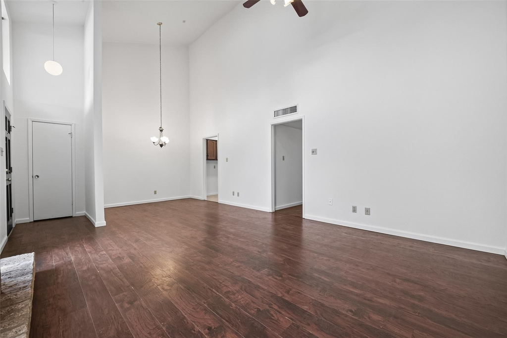 6401 Deihl Road - Photo 6