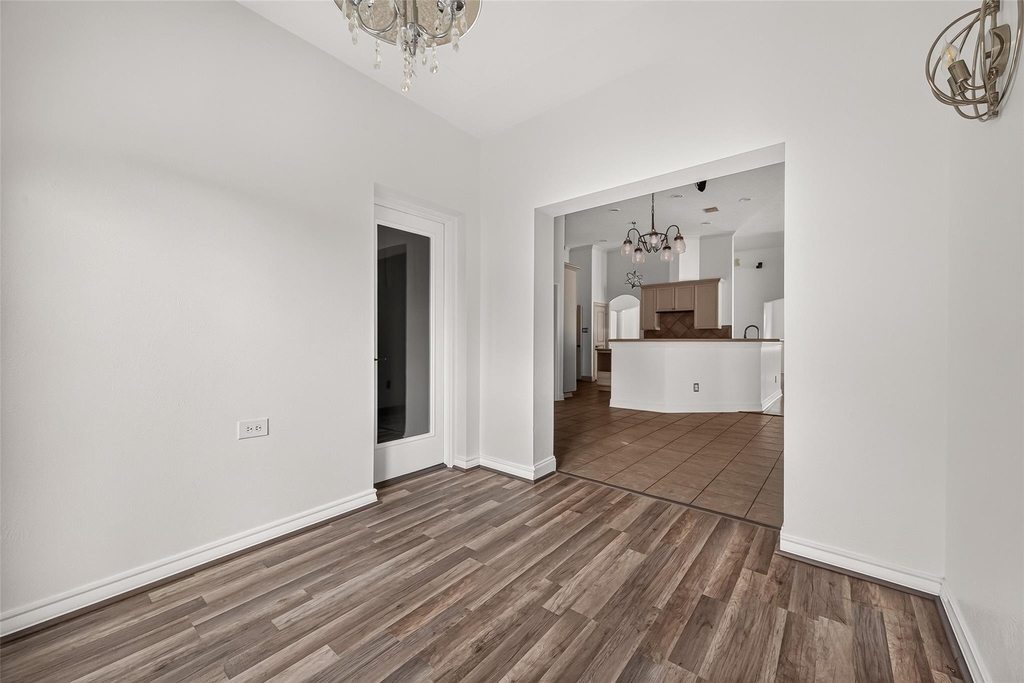 3831 Lakeridge Canyon Drive - Photo 22