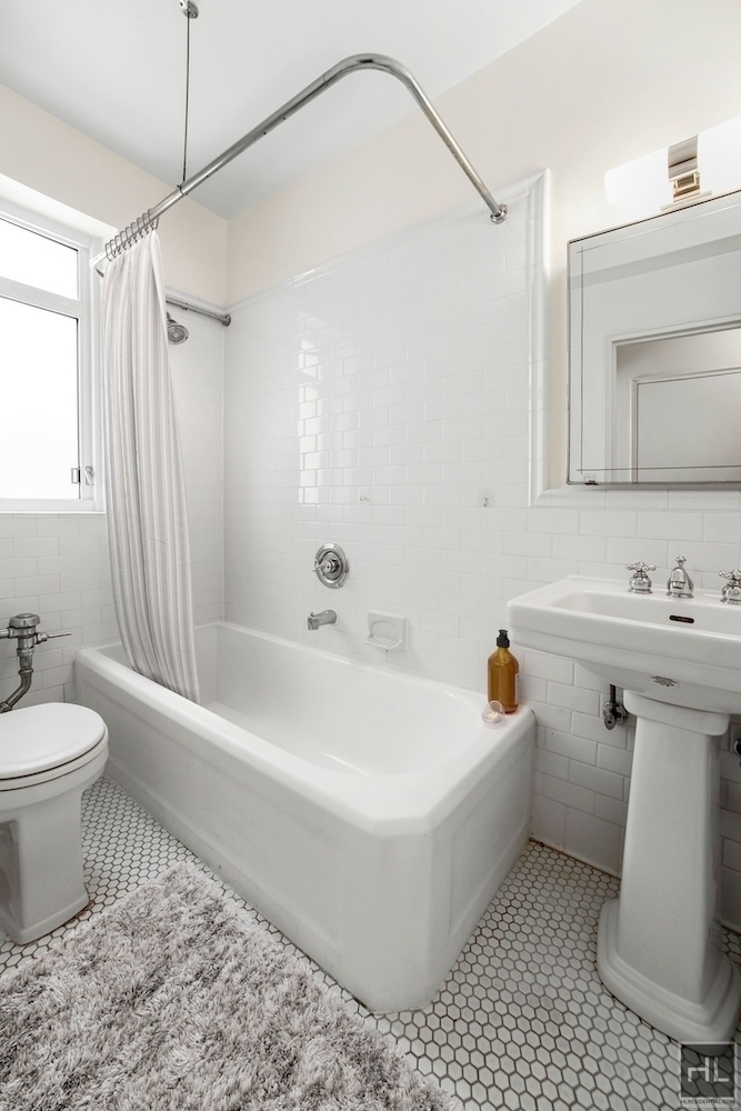 Central Park South - Photo 5