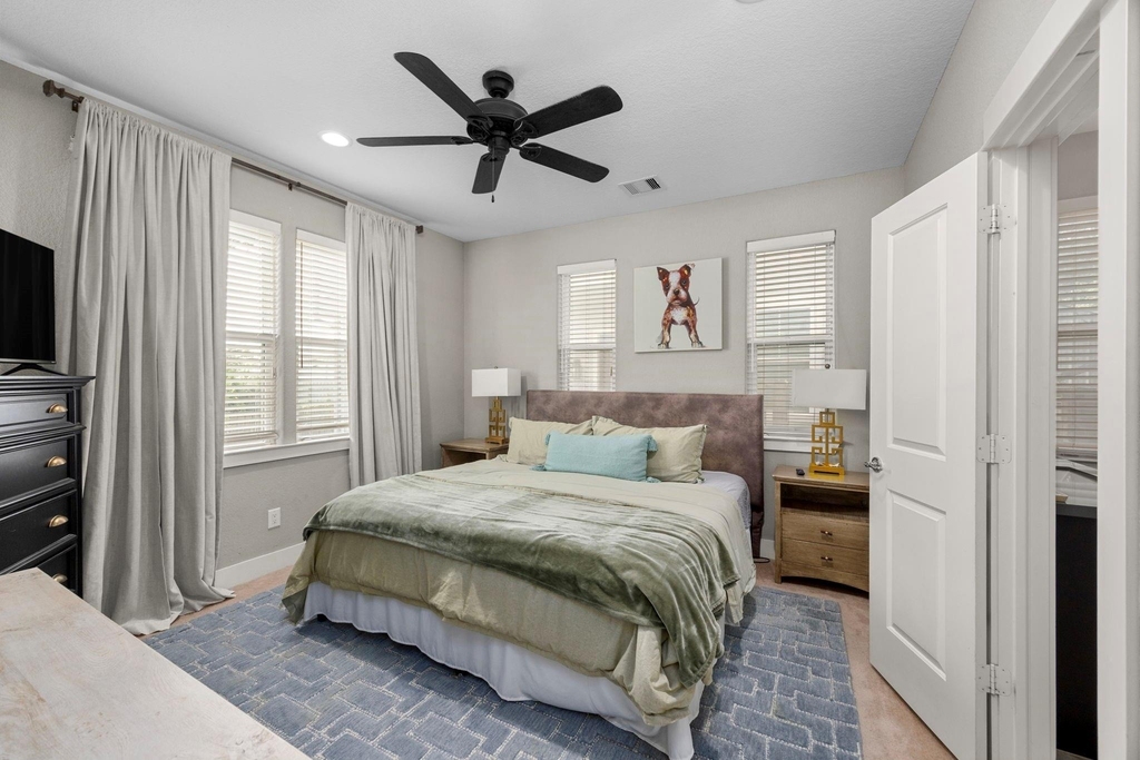 1314 W 21st Street - Photo 10
