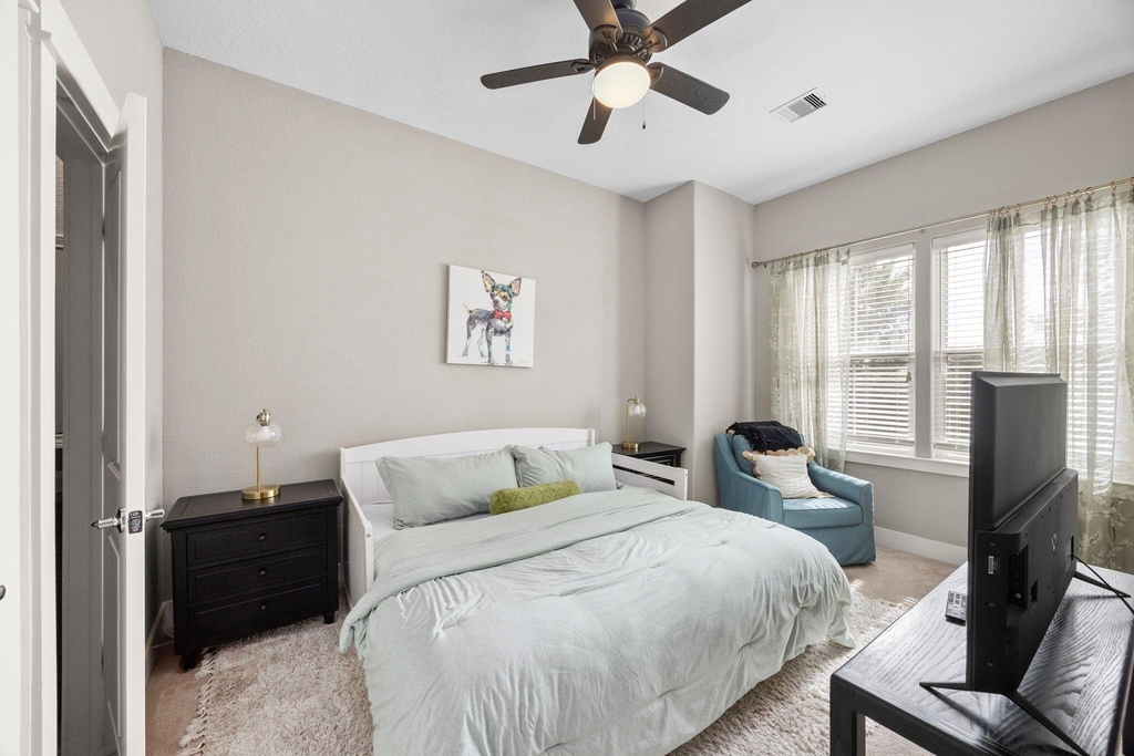 1314 W 21st Street - Photo 23