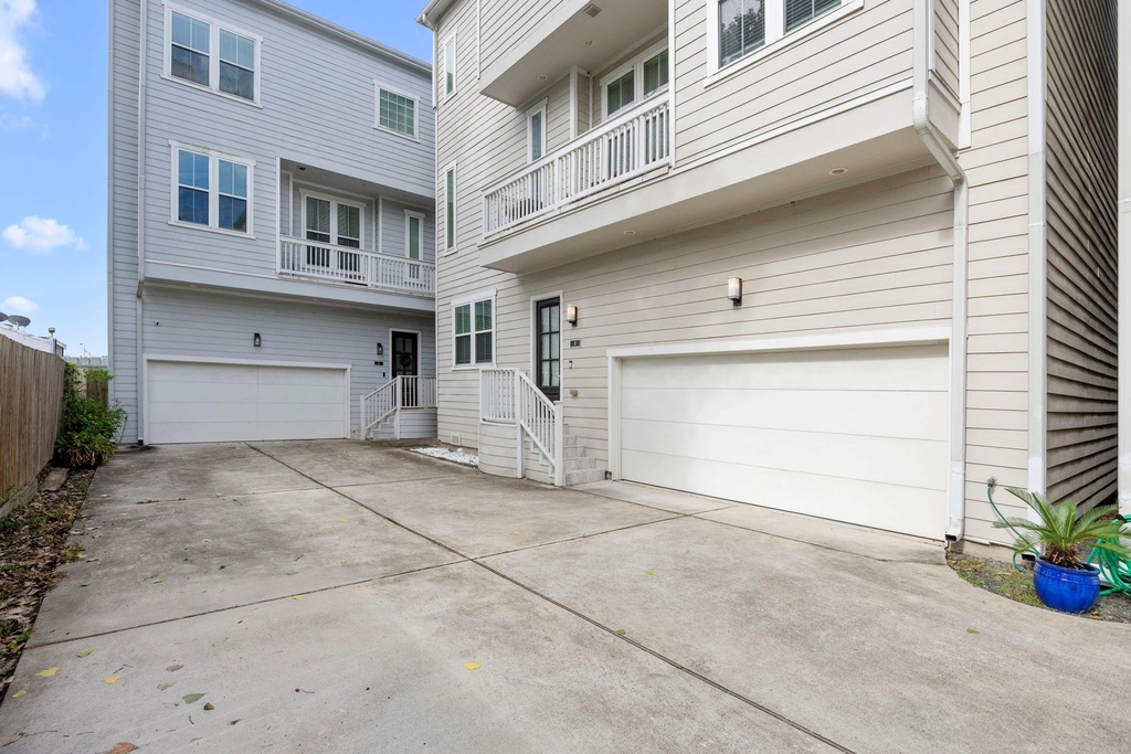 1314 W 21st Street - Photo 31