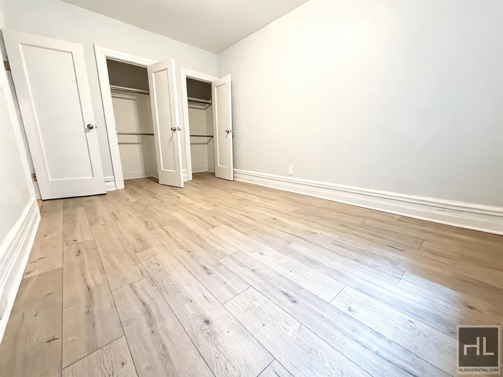 Newkirk Avenue - Photo 1