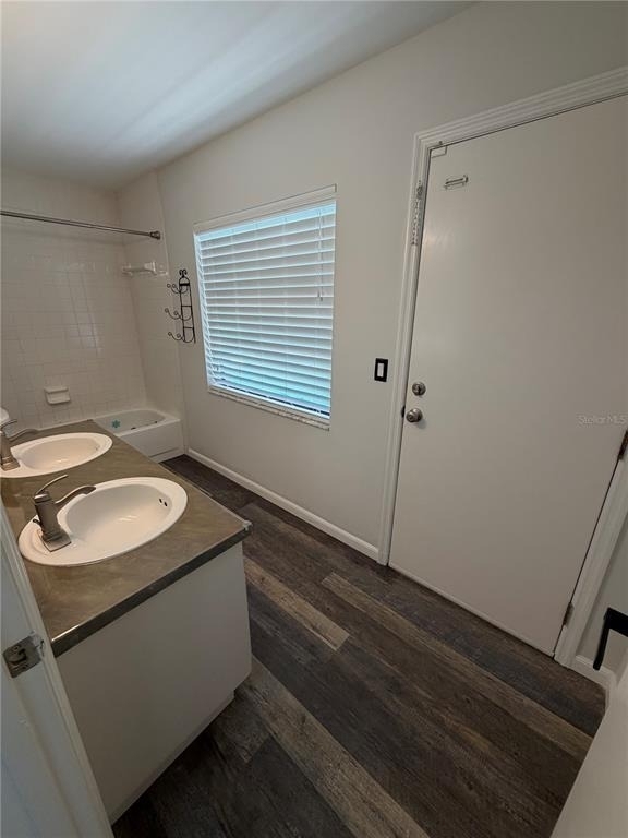 3221 Oakwood Place - Photo 11