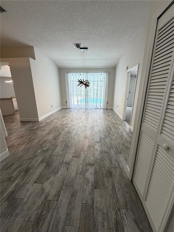 3221 Oakwood Place - Photo 10